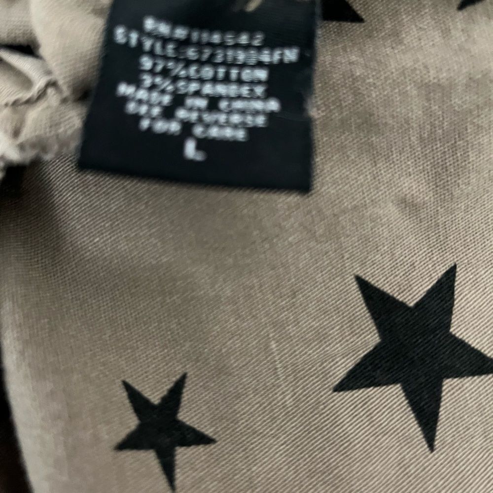 Fashion Nova Star Print Jacket Womens Brown Cropped Denim Trucker Y2K | Size L - Picture 3 of 6